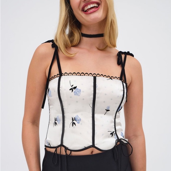$148 NWT White For Love And Lemons “Lisette” Floral Top Sz X-Large - Picture 1 of 10